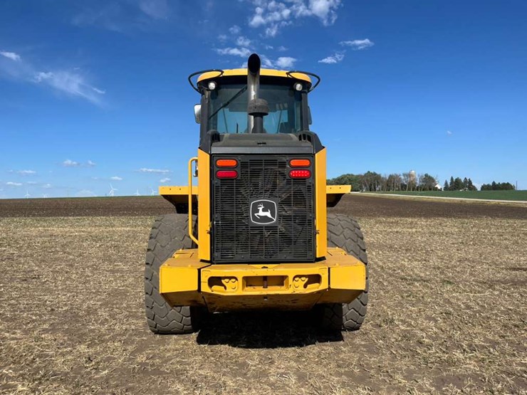 deere-524k-image-10