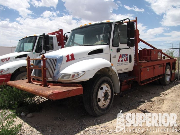 2003-international-durastar-4300-image-1