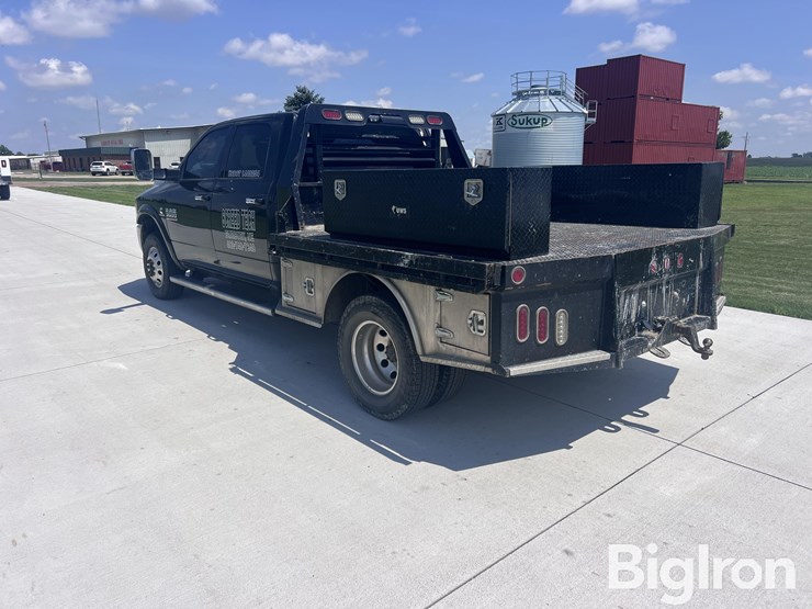 2017-ram-3500-laramie-image-7