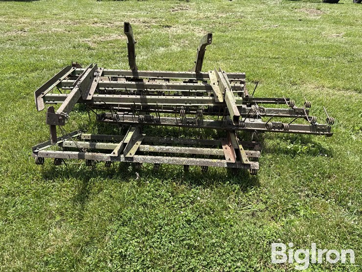 john-deere-spring-tooth-harrow-sections-image-6