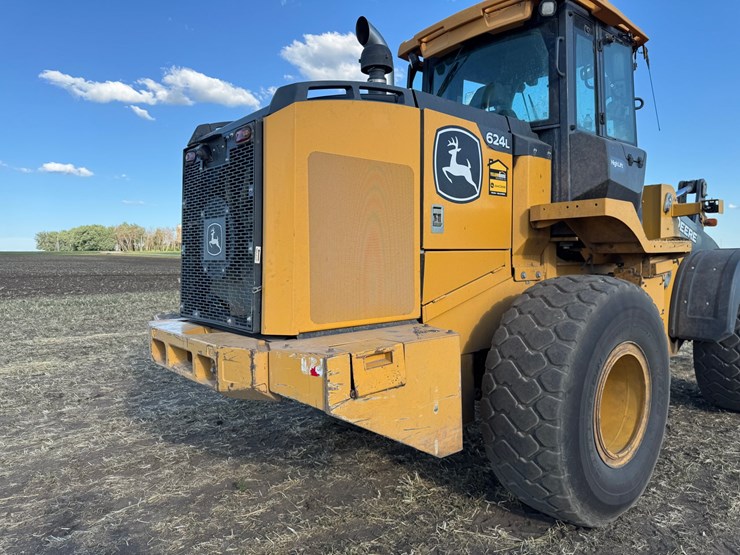 deere-624l-image-24