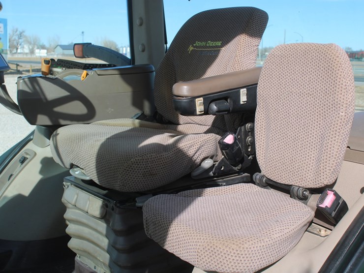john-deere-8285r-image-51