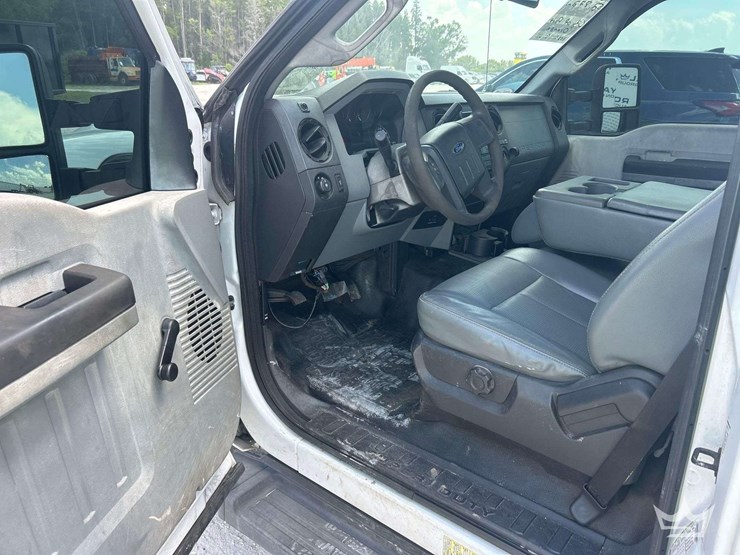 2015-ford-f350-image-14