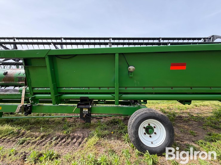 2006-john-deere-635f-image-16