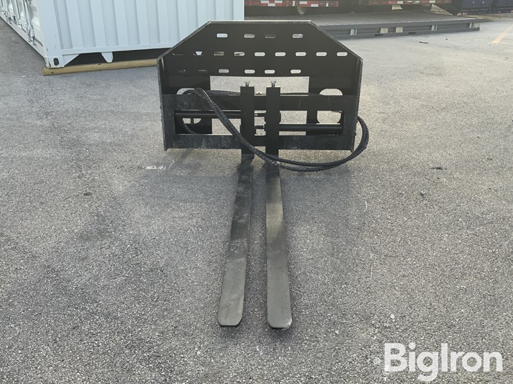 2026-massey-ferguson-730-image-2