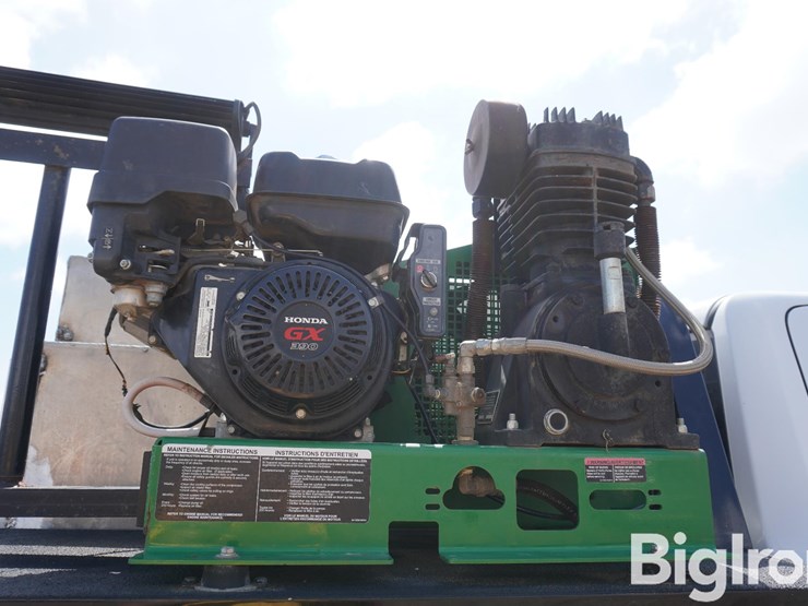 2013-ram-5500-4x4-crew-cab-service-truck-w/air-&-fuel-image-14
