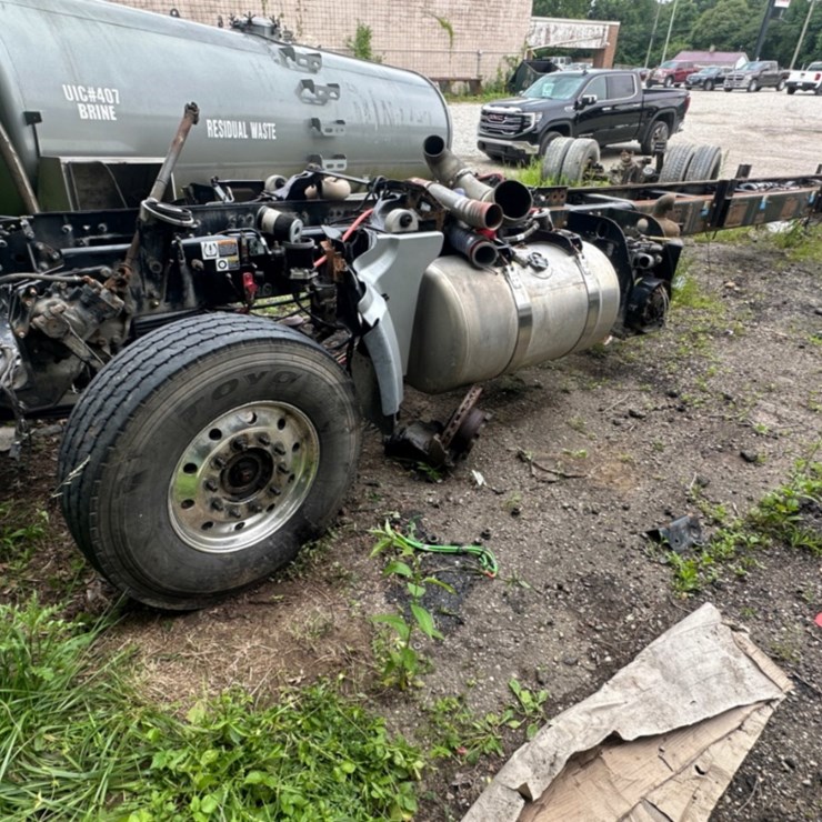 2019 PETERBILT 567