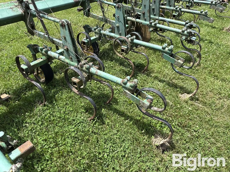 john-deere-6-image-10