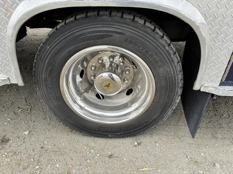 2008-ford-f550-xlt-image-6
