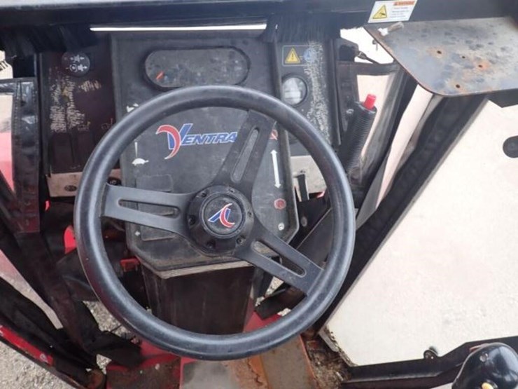 2014-ventrac-4200-image-6