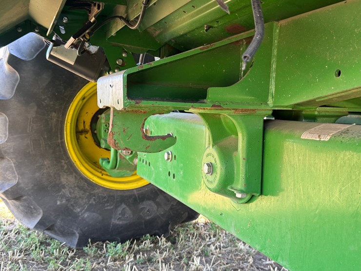 john-deere-s680-image-41