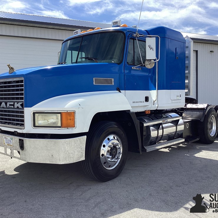 1998 MACK CH613