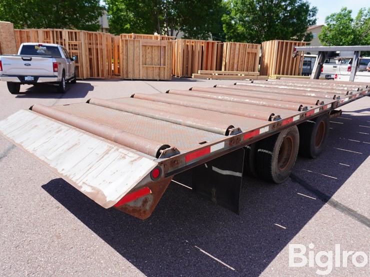 2007-iron-steer-10r25-25'-t/a-gooseneck-roller-trailer-image-5