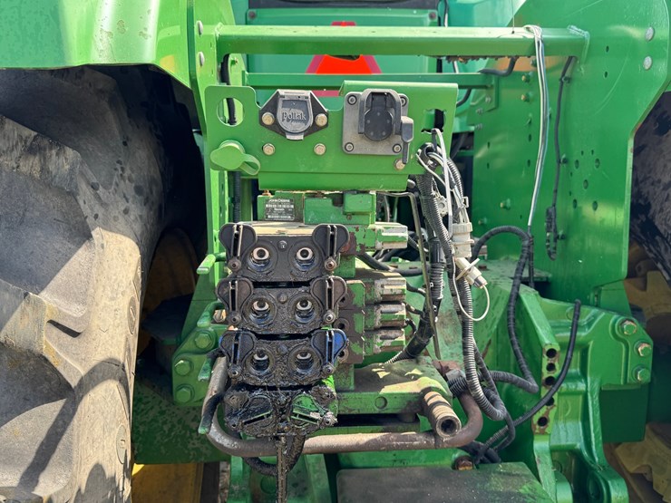 2012-john-deere-9510r-image-18