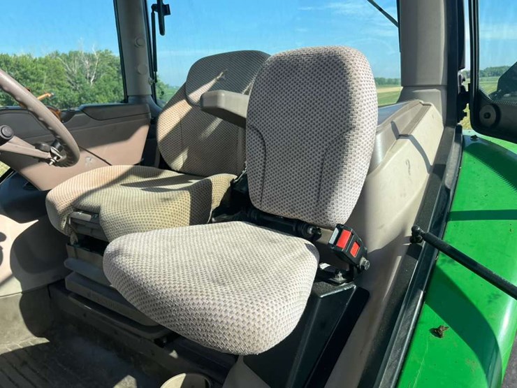 john-deere-6120r-image-24