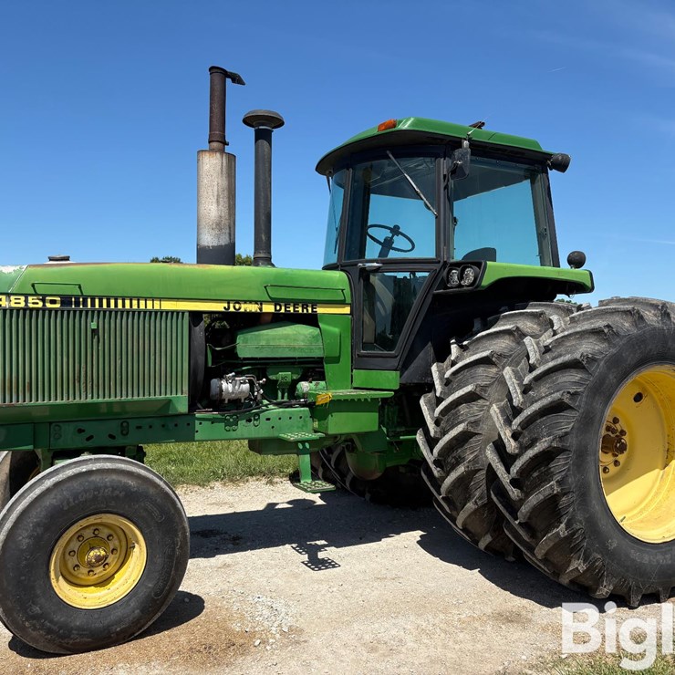 1984 JOHN DEERE 4850