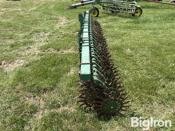 john-deere-400-image-8