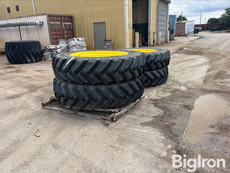deere-tires-image-6