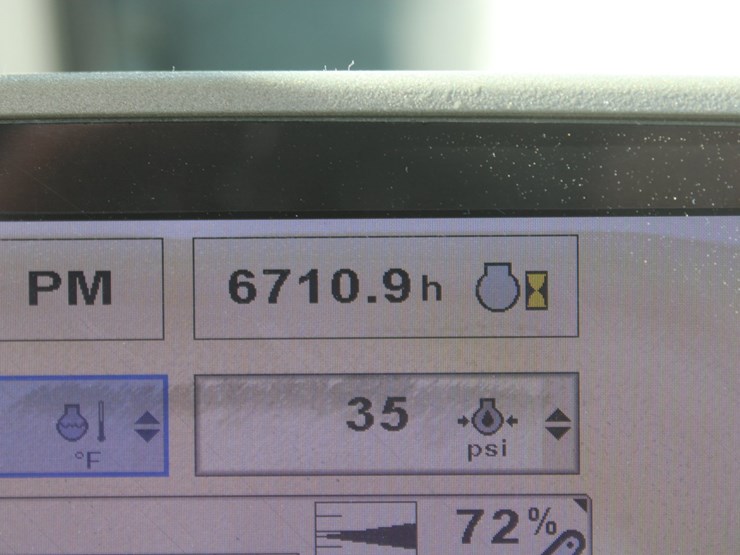 john-deere-8285r-image-62