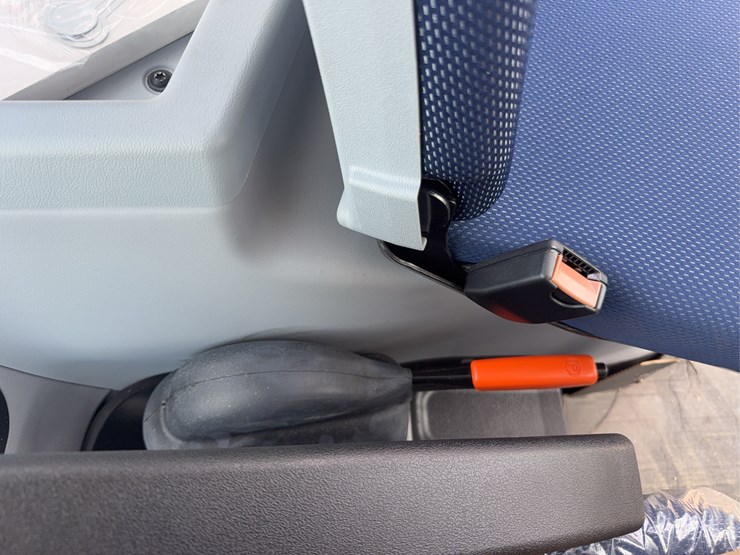 new-holland-t6.160-image-48