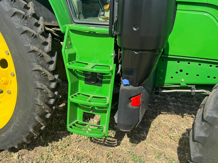 2018-john-deere-6155m-image-17
