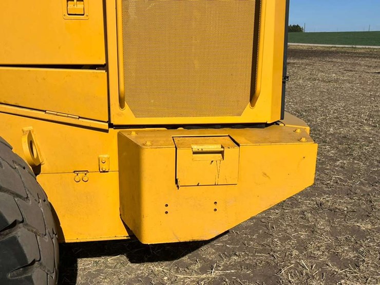 deere-524k-image-51