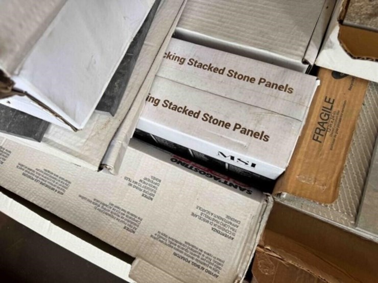 pallet-of-ceramic-tile,-12"x24",-5"x-10"-image-5