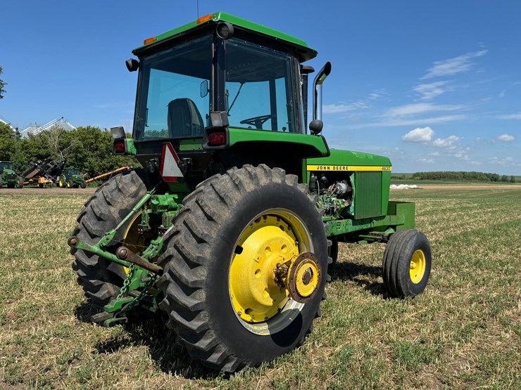 john-deere-4630-image-7