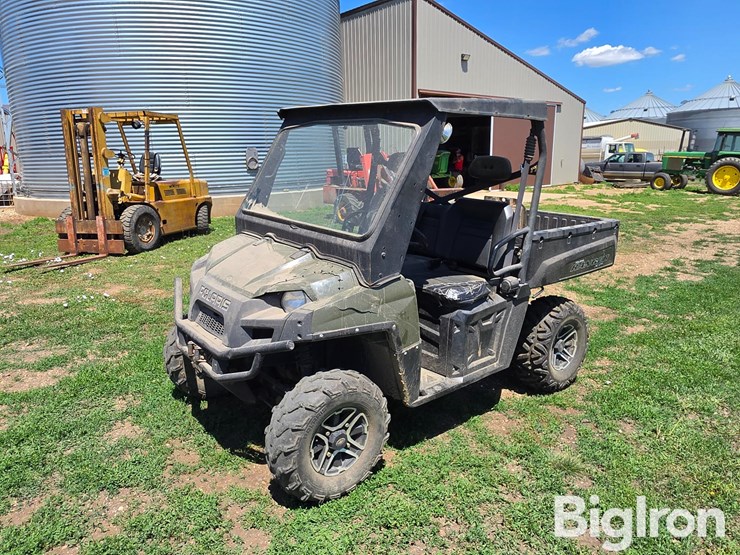 2012-polaris-ranger-image-1