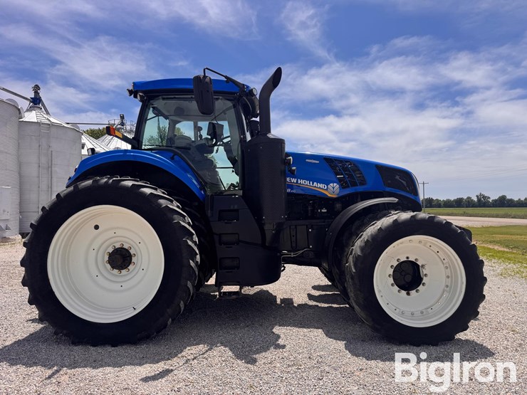 2015-new-holland-t8.410-image-4