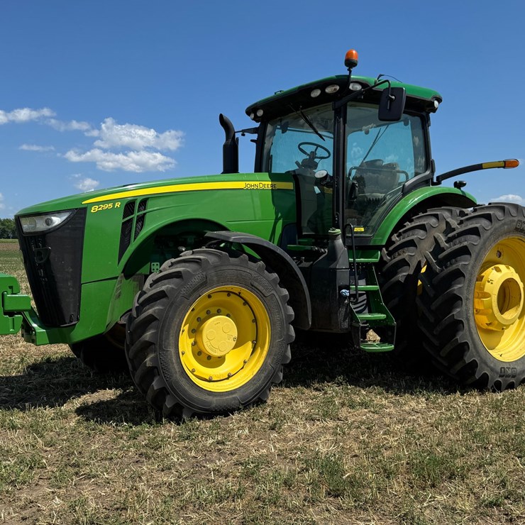 2019 JOHN DEERE 8295R