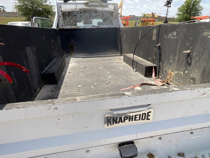 2019-ford-f350-image-8