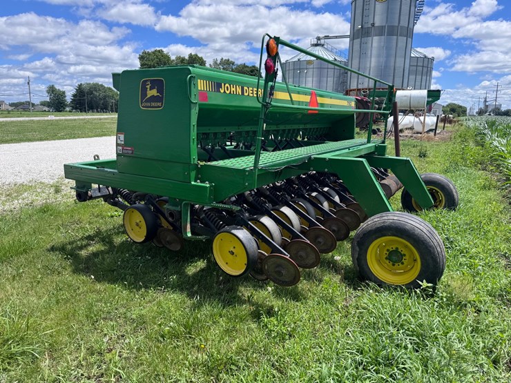 john-deere-750-image-7