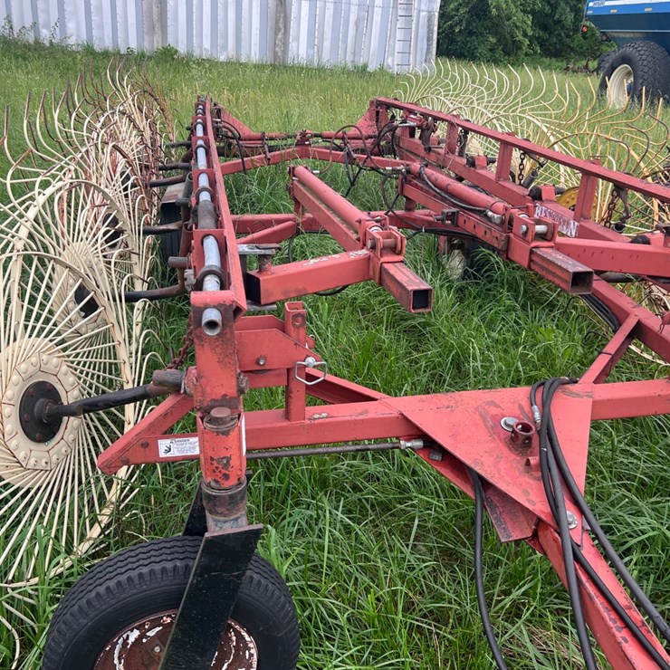 #2052 • Hay rake
