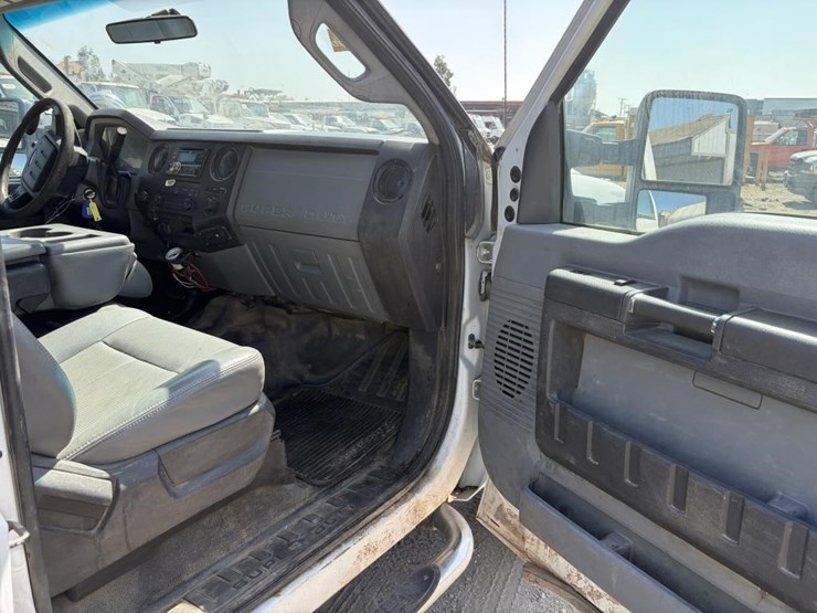 2012-ford-f250-image-11