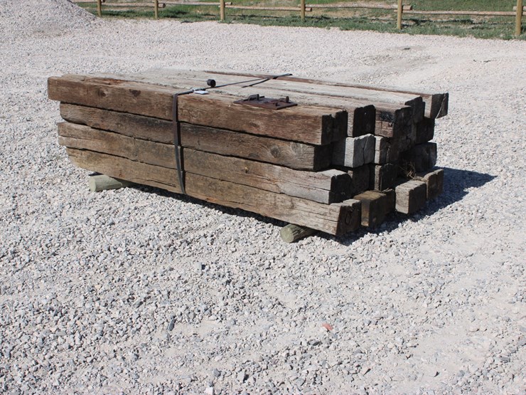 #2008-•-used-railroad-ties-(20-count)-image-2