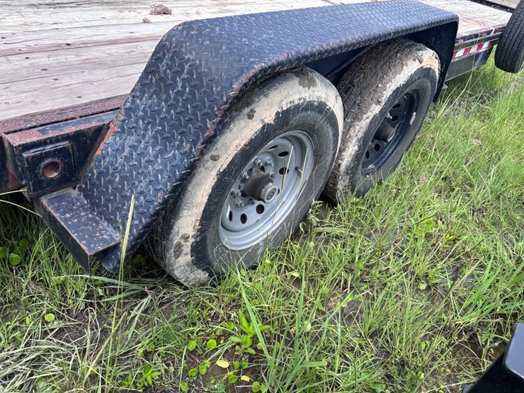 #3633-•-2022-kaufman-24ft-flatbed-tilt-trailer-image-4