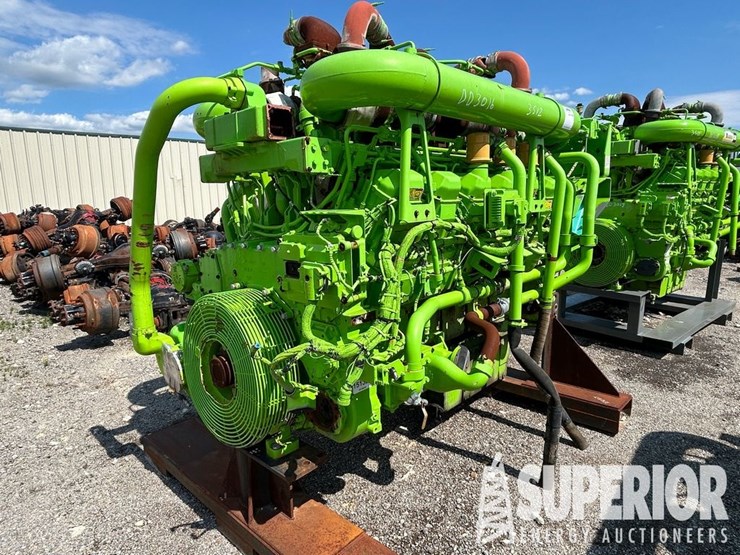2015-caterpillar-3512c-image-2