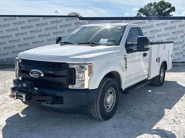 2018-ford-f250-image-1