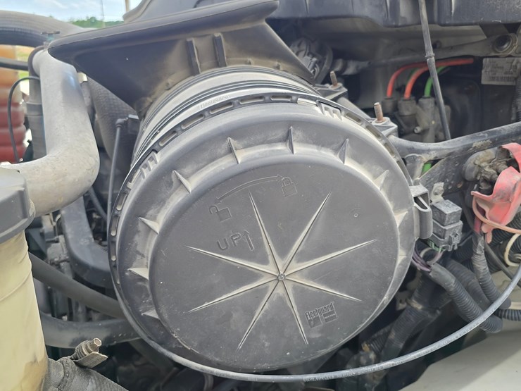 2015-international-workstar-7400-image-54