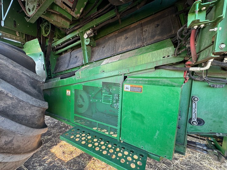 john-deere-s680-image-40