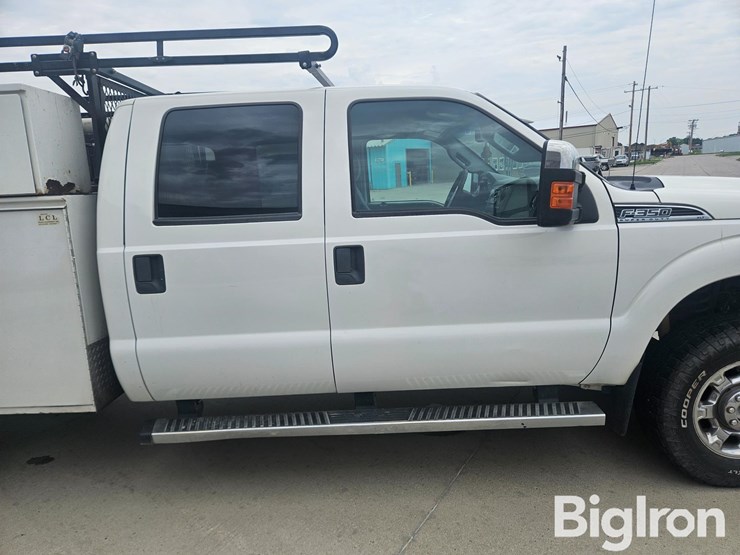 2015-ford-f350-xlt-image-18