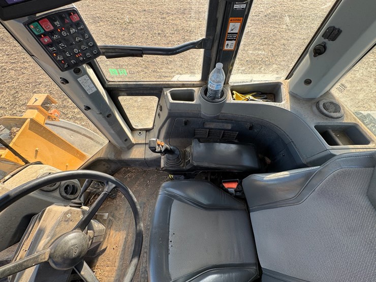 deere-624l-image-57