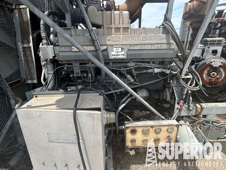 cummins-qst30-image-2