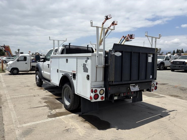 2012-ford-f450-image-4