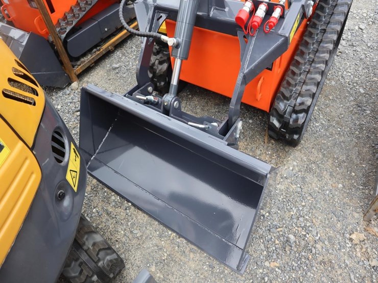 tpm-t460-stand-on-skid-steer-loader-image-6