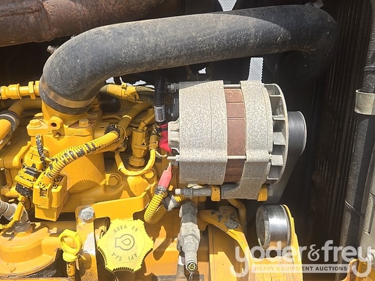 2023-deere-650-lgp-image-44