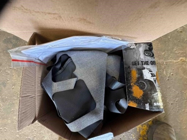 2-cargo-restraints-in-box-image-3