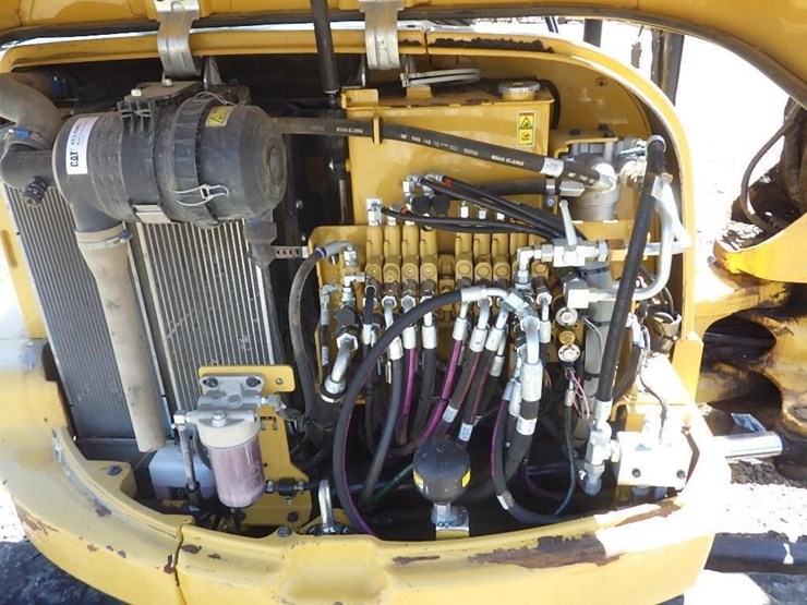 caterpillar-305e2-image-32