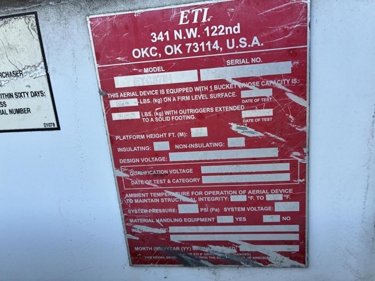 2012-ford-f550-image-13